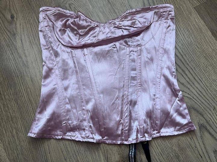 prettylittlething pink satin corset - adults size 8