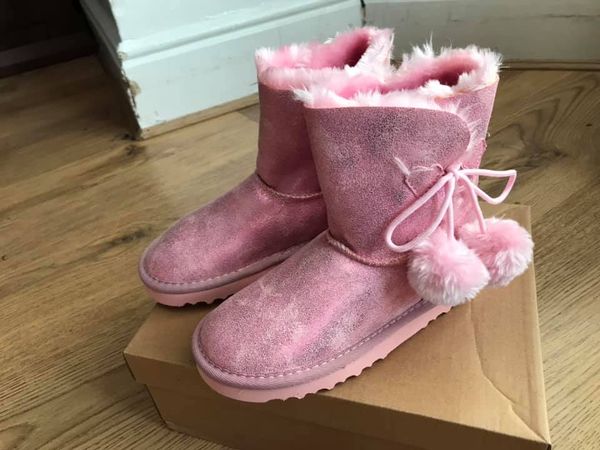cleo pull on boots - pink