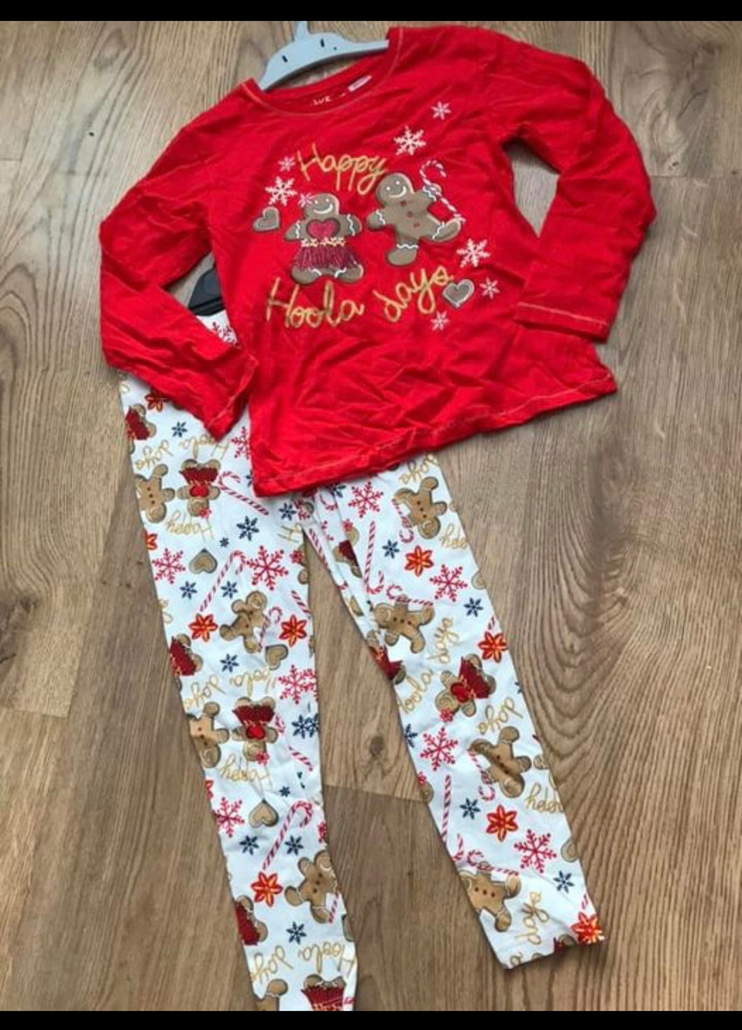 Christmas pyjamas - 7 years