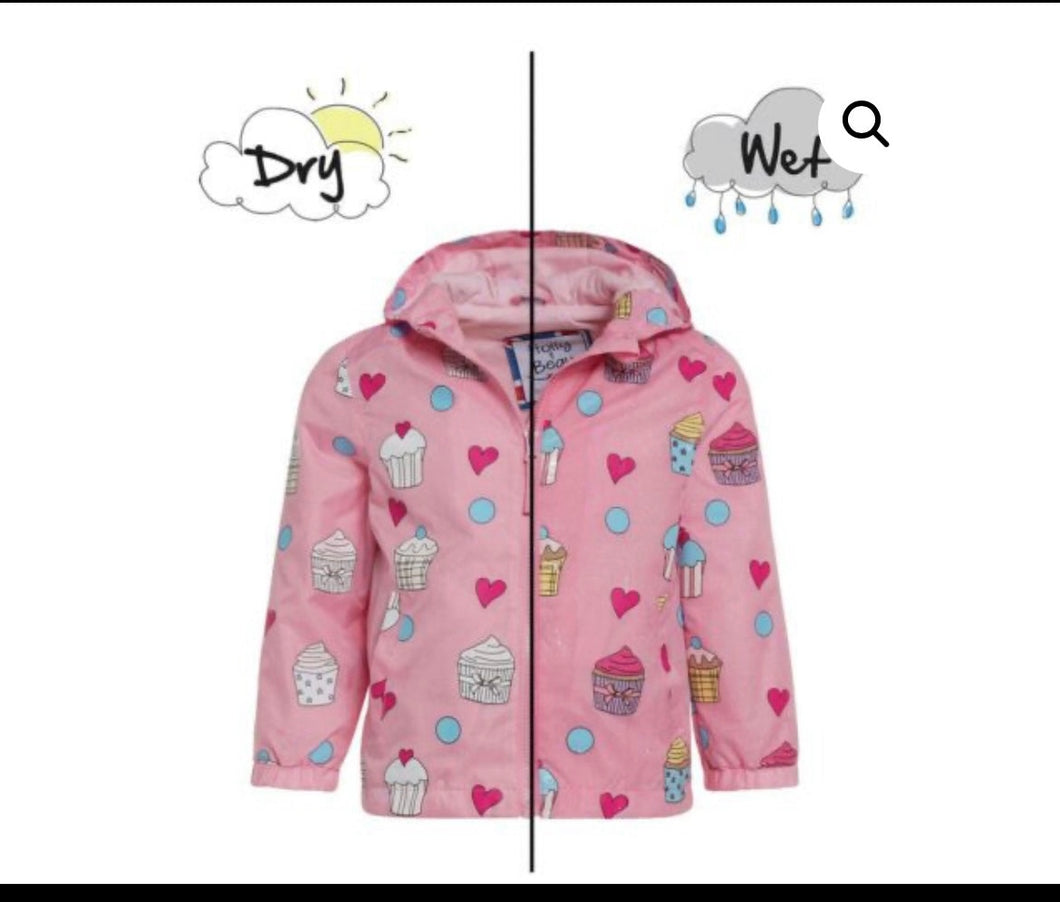 Colour changing cupcake rain coat