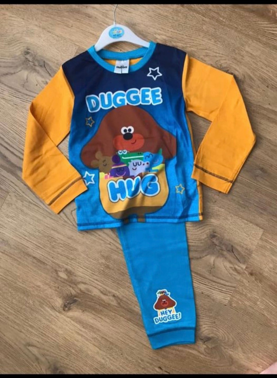 Hey duggee pyjamas - 4/5 years