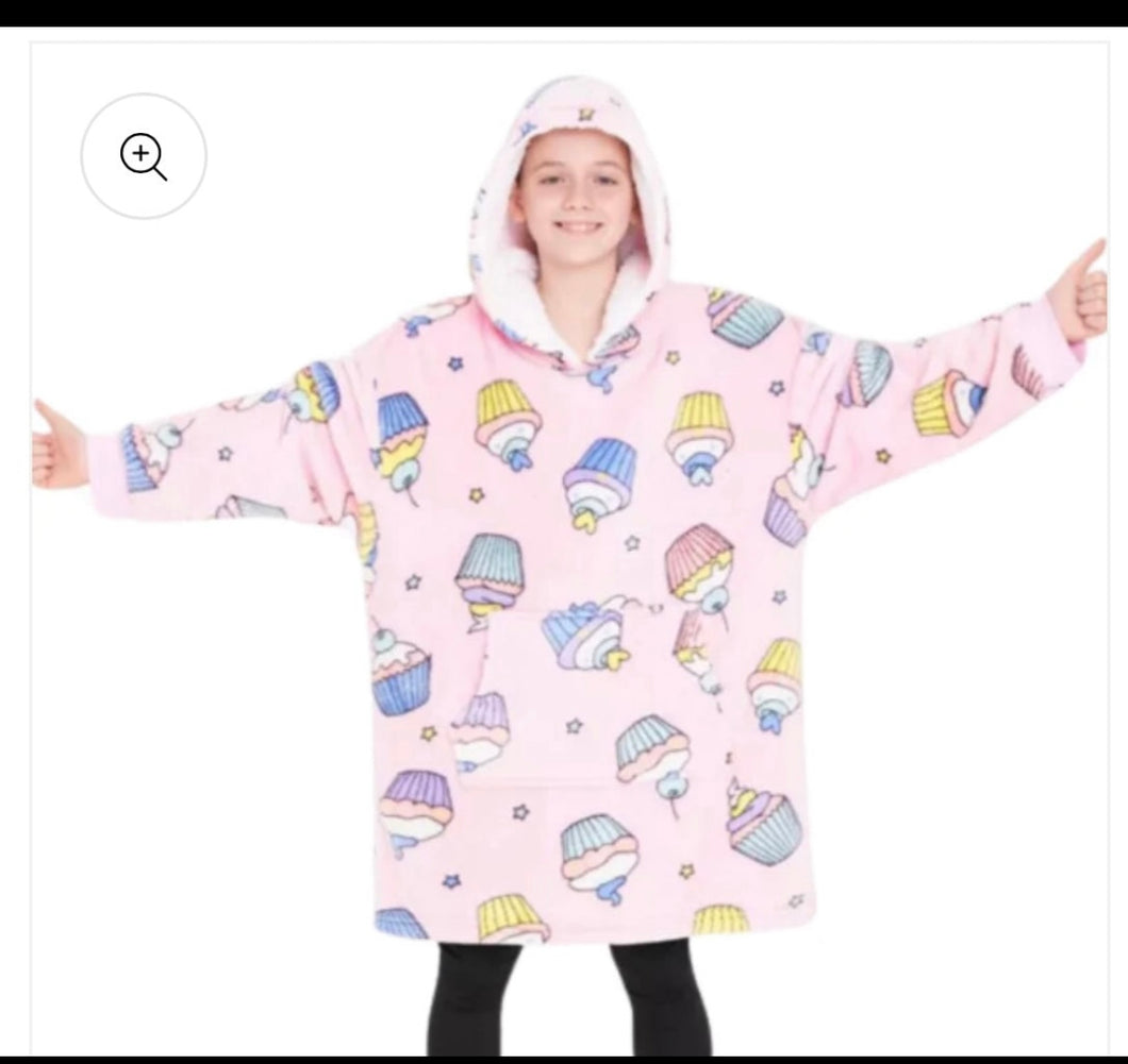 Cupcake oversized hooded blanket - one size (approx 4-10 years )