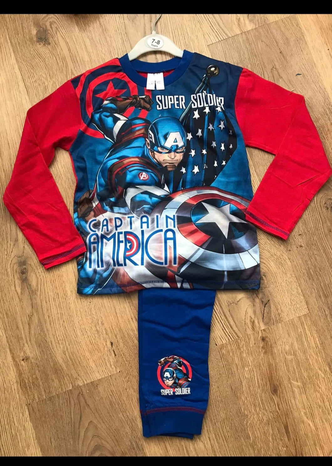 Captain America pyjamas - 7/8 years