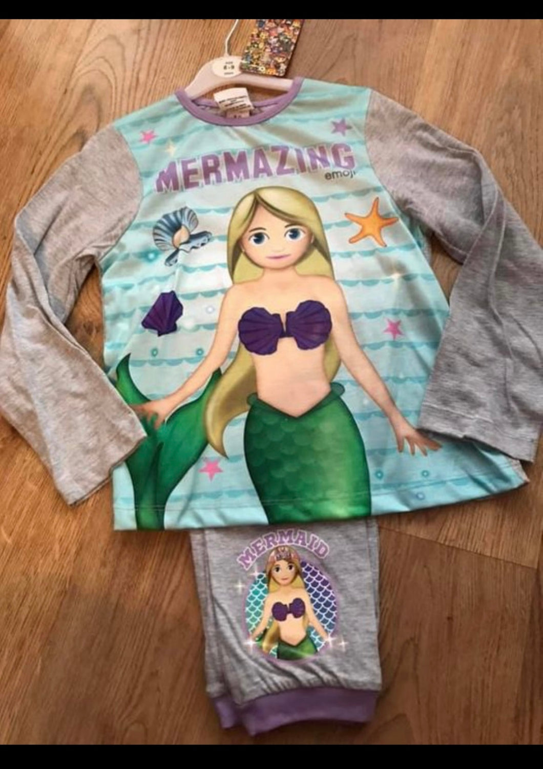 Mermaid pyjamas- 10/11 years