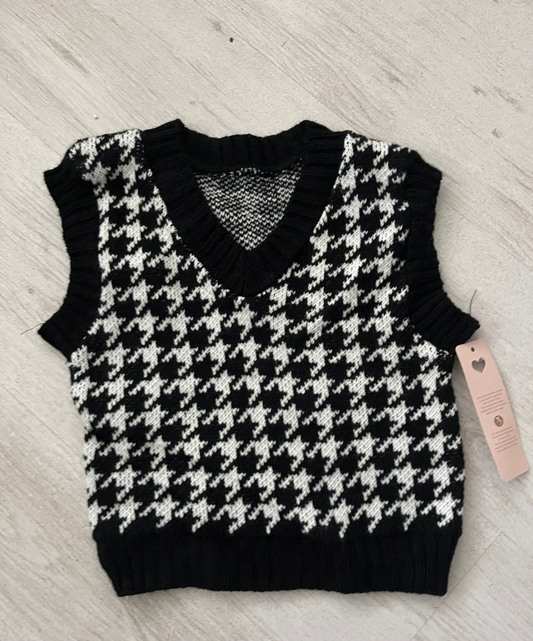 Dogtooth pullover