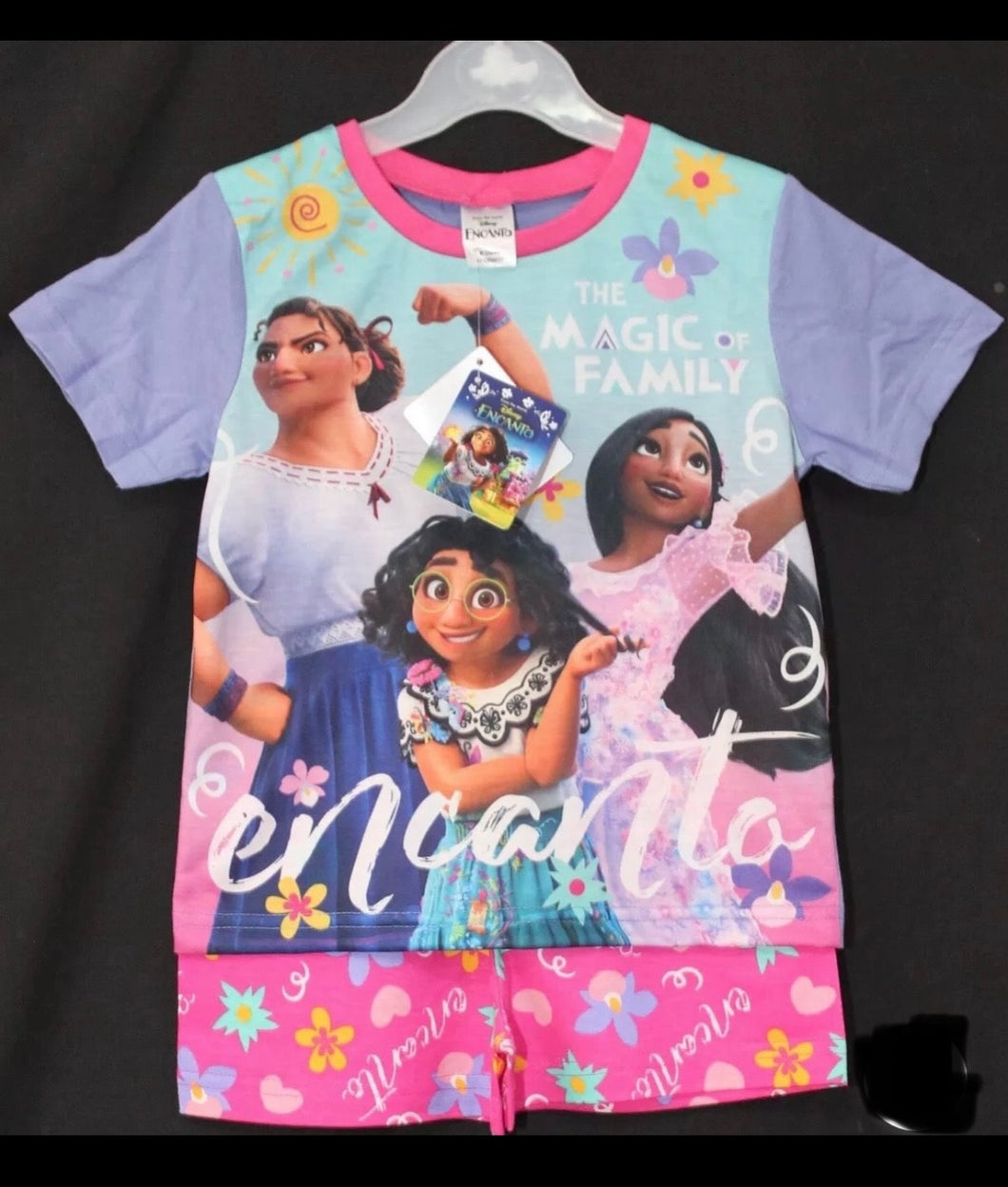 Encanto short pyjamas- 9/10 years