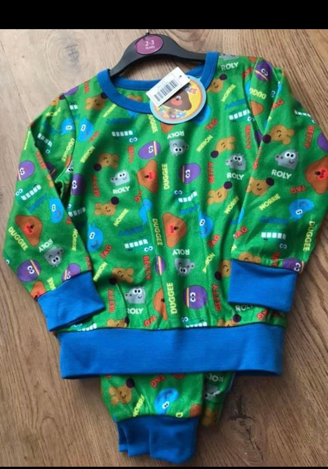 Hey duggee pyjamas - 2/3 years