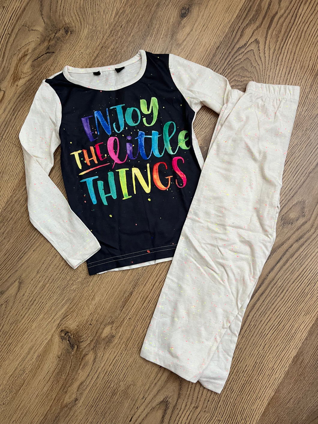 ‘Enjoy the small things’ pyjamas - 2/3 years