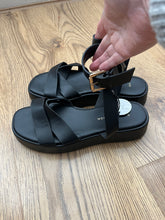 Load image into Gallery viewer, New look ankle strap sandals - foot size 4
