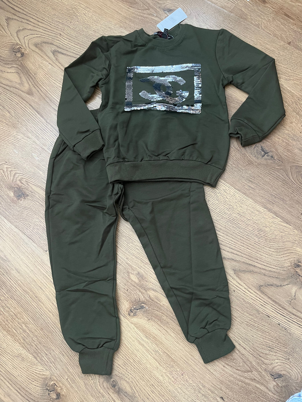 Khaki jogger set