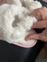 Load image into Gallery viewer, Pink mule slippers - children’s foot size 9/10
